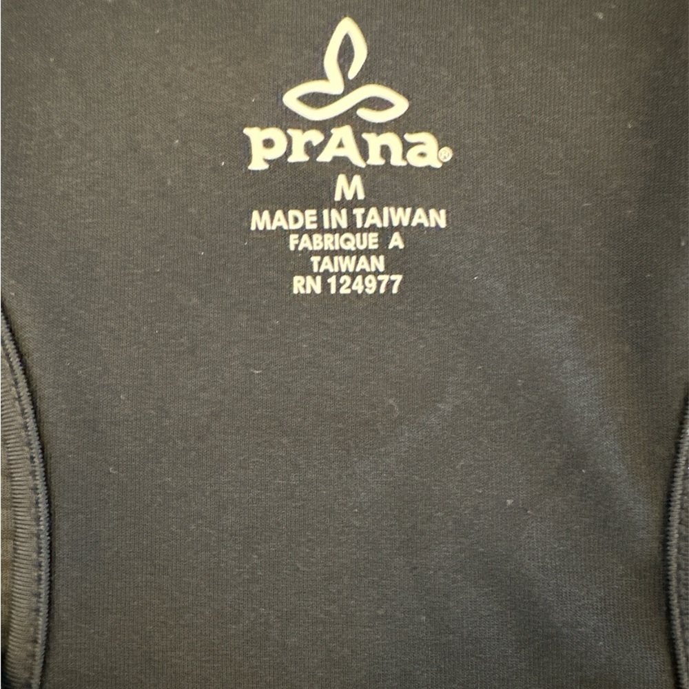 Prana Two Layer Workout Tank BlackGray Striped Excellent Medium - Picture 4 of 4